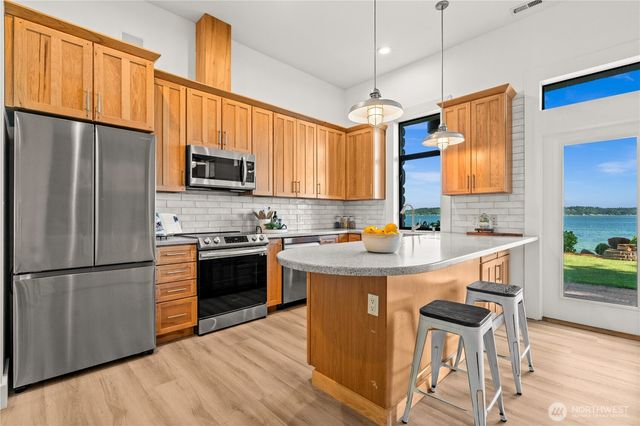 6617 149th Avenue NW, Lakebay, WA 98349
