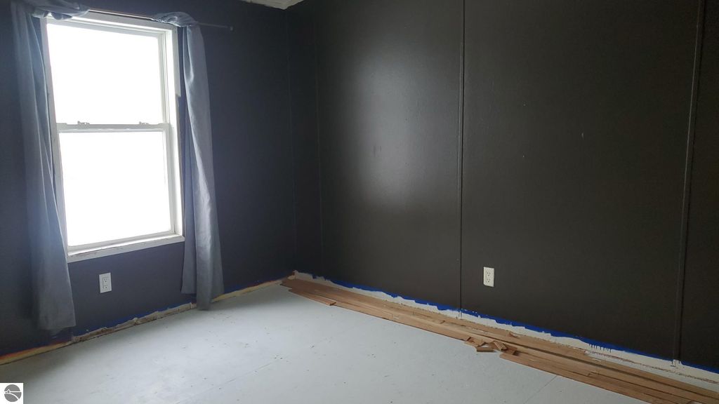 Image 7 of property listing at 2770 S Ivy Lane LOT 143, Mt Pleasant, MI 48858