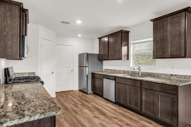 3107 Angus Drive, Forney, TX 75126