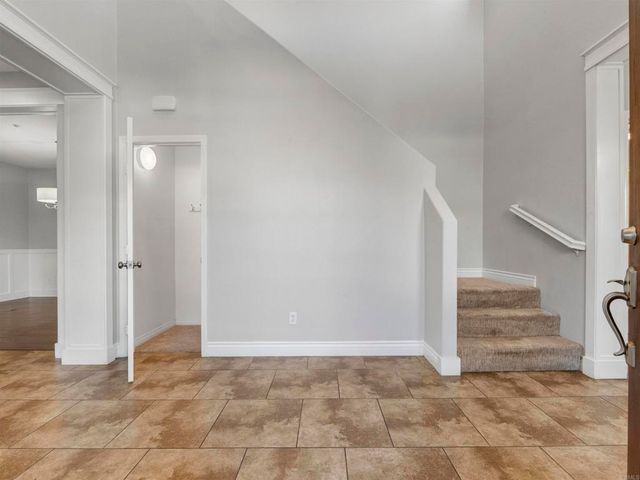588 Dana Lane, Escondido, CA 92027