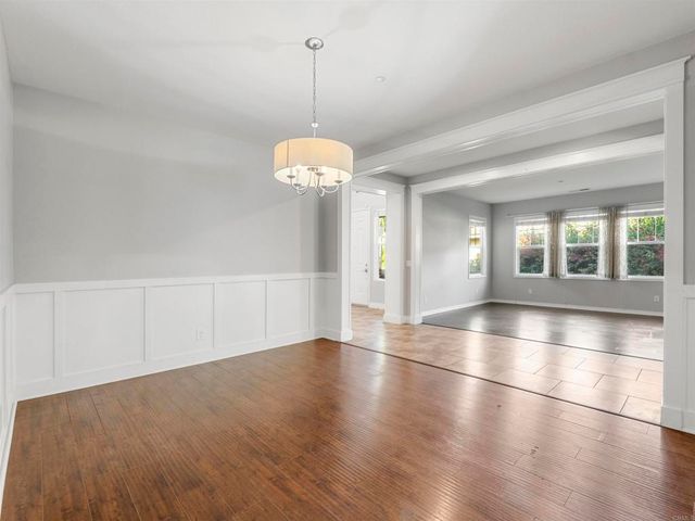 588 Dana Lane, Escondido, CA 92027