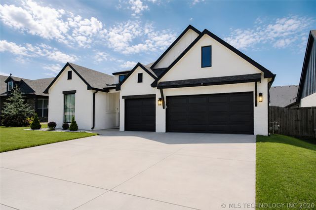 13971 S 21st Street E, Bixby, OK 74008
