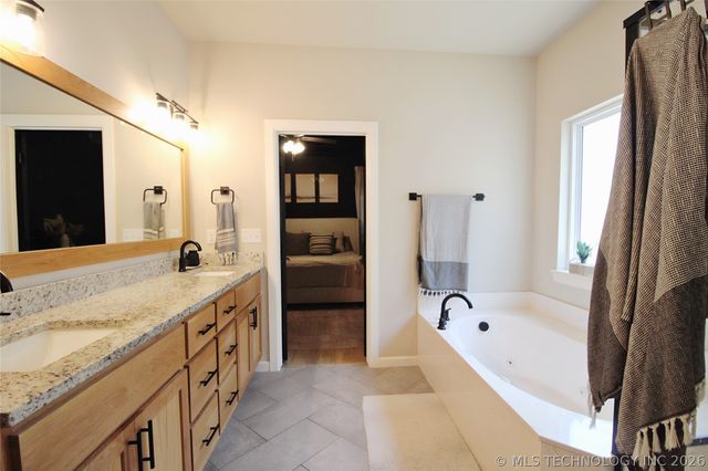 13971 S 21st Street E, Bixby, OK 74008