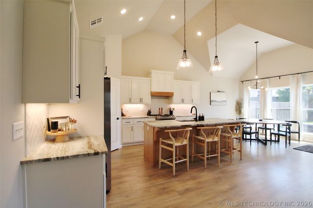 13971 S 21st Street E, Bixby, OK 74008