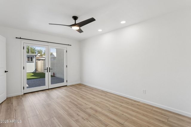 8208 E KEIM Drive, Scottsdale, AZ 85250