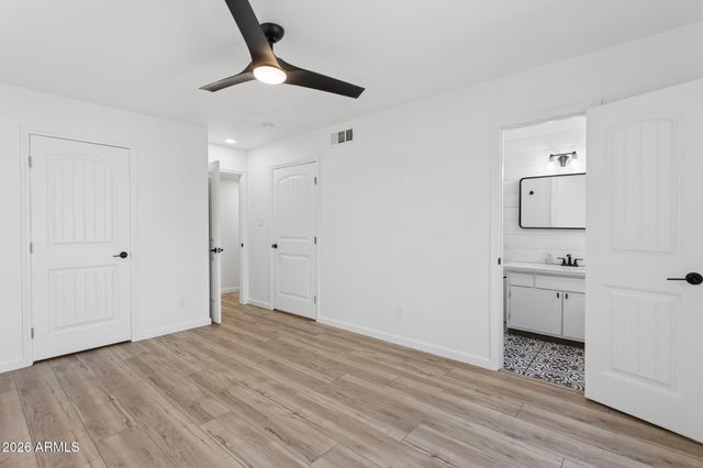 8208 E KEIM Drive, Scottsdale, AZ 85250