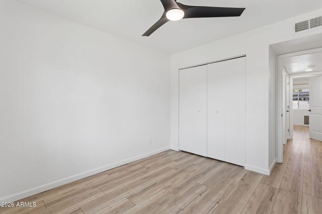 8208 E KEIM Drive, Scottsdale, AZ 85250