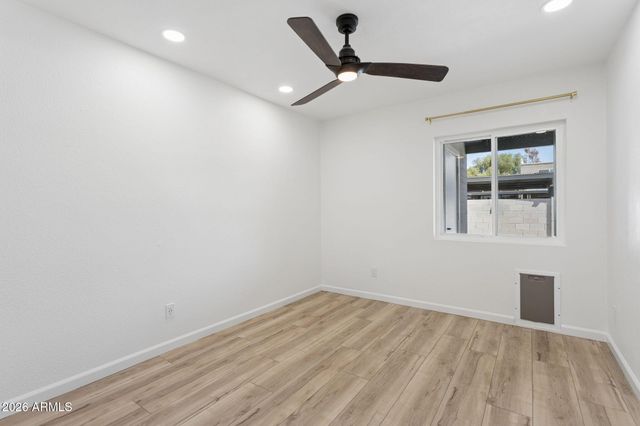 8208 E KEIM Drive, Scottsdale, AZ 85250