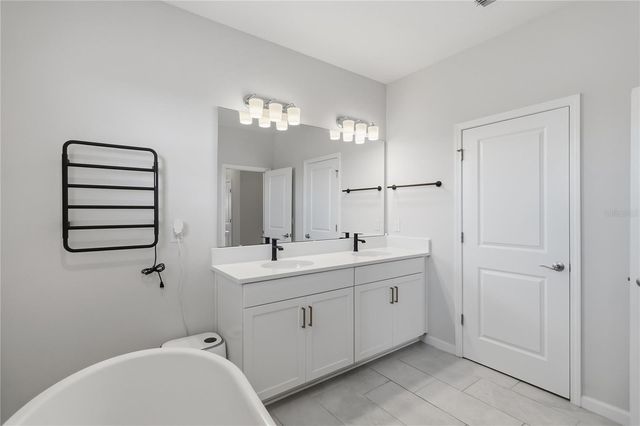 4519 LIONS GATE AVENUE, Clermont, FL 34711