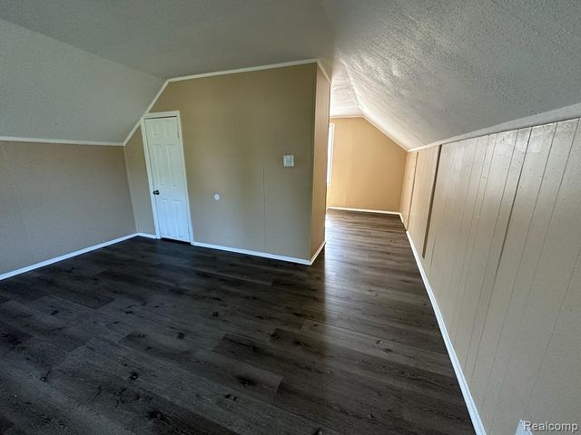 14248 Stansbury Street, Detroit, MI 48227