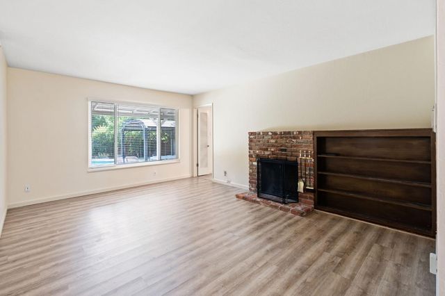 3338 Deodar St, Carmichael, CA 95608