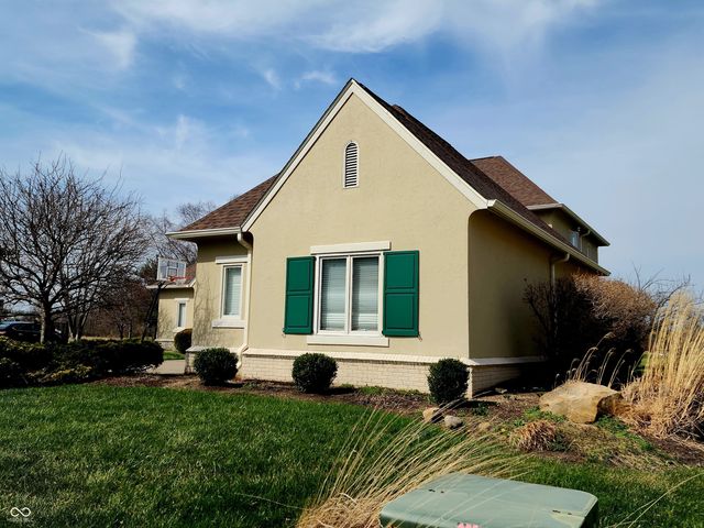 10926 Hamilton Pass, Fishers, IN 46037