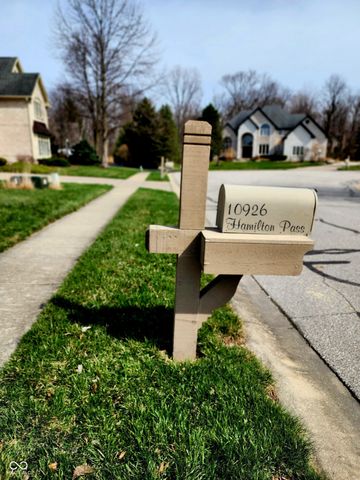 10926 Hamilton Pass, Fishers, IN 46037