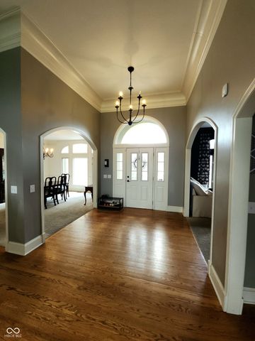 10926 Hamilton Pass, Fishers, IN 46037