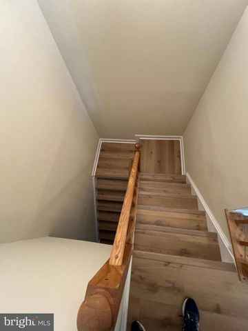 12140 SALEMTOWN DR, Woodbridge, VA 22192