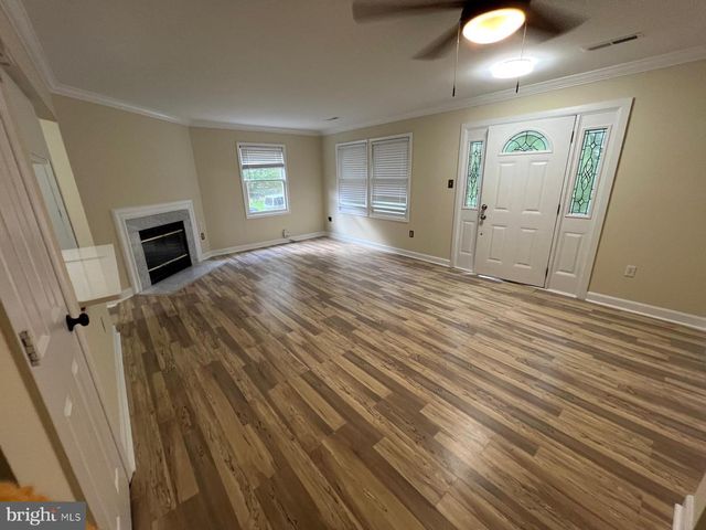 12140 SALEMTOWN DR, Woodbridge, VA 22192