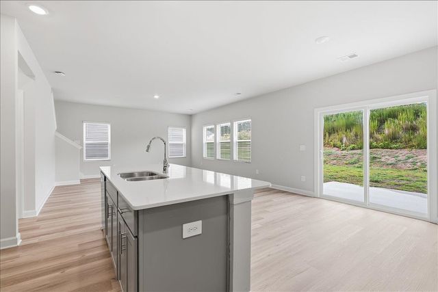 1521 Switchback Circle, Moore, SC 29369