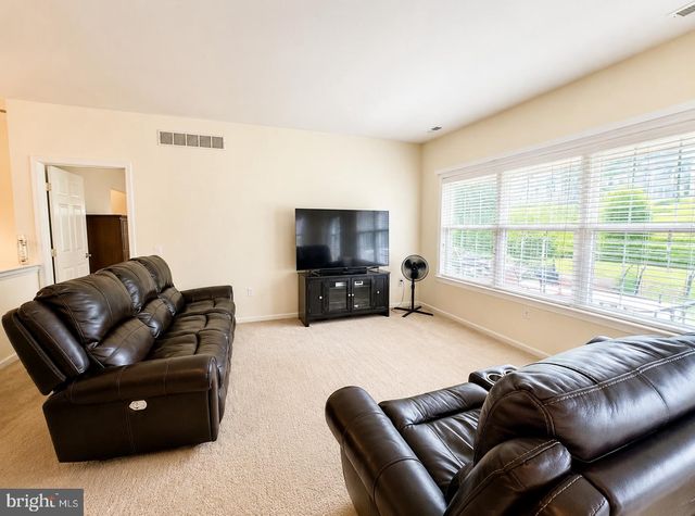 2757 TERRWOOD DR E, Macungie, PA 18062