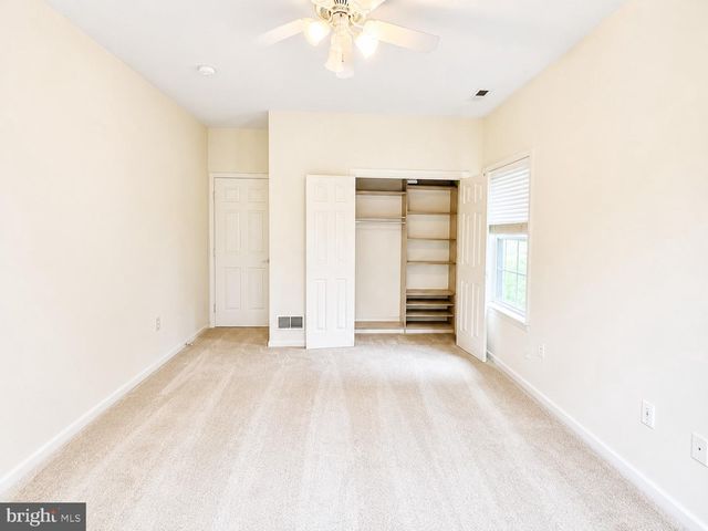 2757 TERRWOOD DR E, Macungie, PA 18062