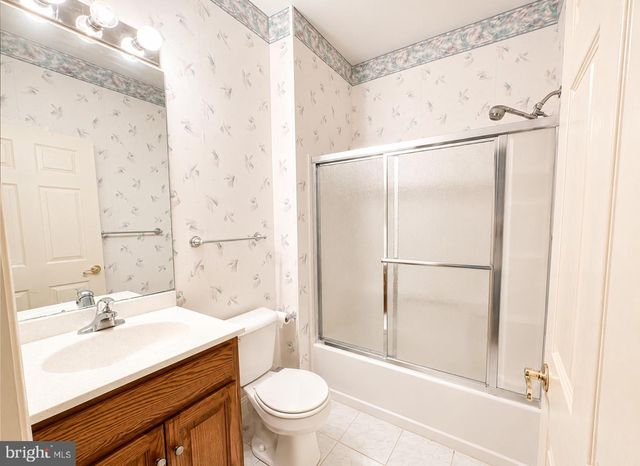 2757 TERRWOOD DR E, Macungie, PA 18062