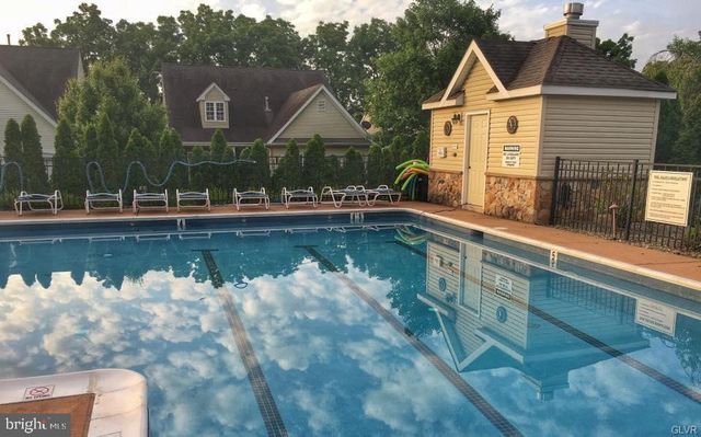 2757 TERRWOOD DR E, Macungie, PA 18062