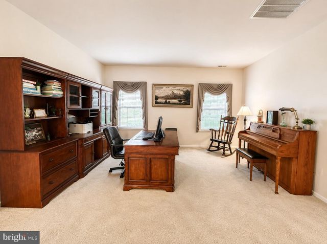 2757 TERRWOOD DR E, Macungie, PA 18062