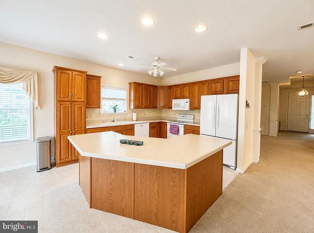 2757 TERRWOOD DR E, Macungie, PA 18062