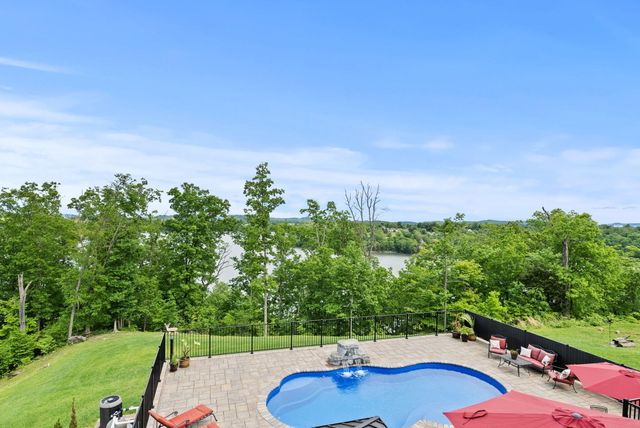 436 Shimmering Moon Drive, Somerset, KY 42503