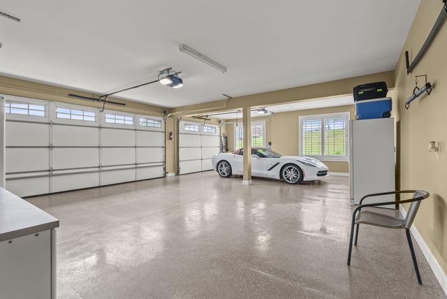 436 Shimmering Moon Drive, Somerset, KY 42503