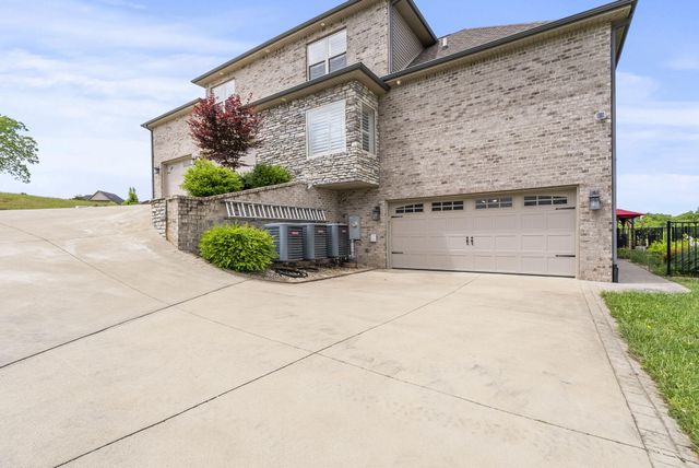 436 Shimmering Moon Drive, Somerset, KY 42503