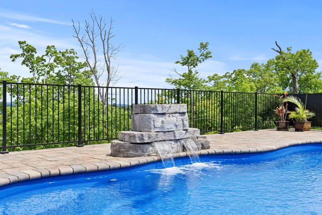 436 Shimmering Moon Drive, Somerset, KY 42503