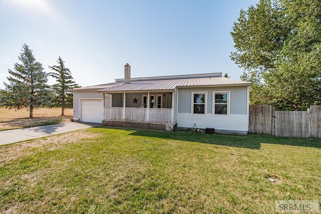 1130 Aspen Drive, St Anthony, ID 83445