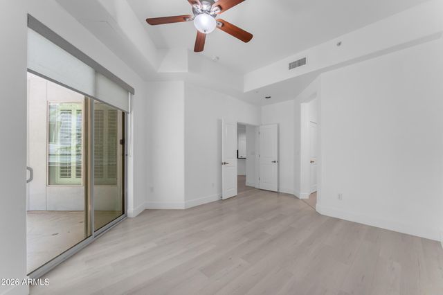 945 E PLAYA DEL NORTE Drive 1019, Tempe, AZ 85288