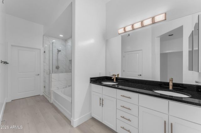 945 E PLAYA DEL NORTE Drive 1019, Tempe, AZ 85288