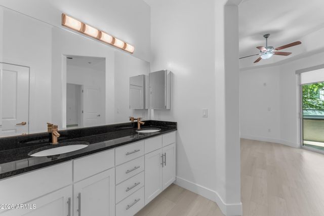 945 E PLAYA DEL NORTE Drive 1019, Tempe, AZ 85288