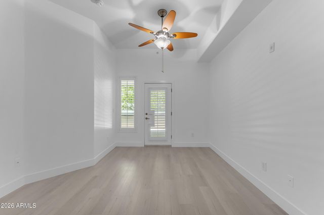 945 E PLAYA DEL NORTE Drive 1019, Tempe, AZ 85288