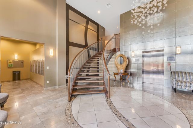 945 E PLAYA DEL NORTE Drive 1019, Tempe, AZ 85288