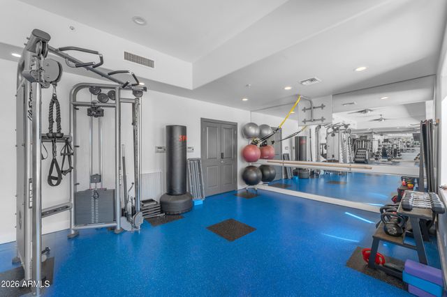 945 E PLAYA DEL NORTE Drive 1019, Tempe, AZ 85288