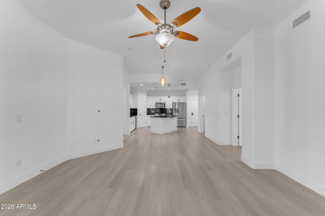 945 E PLAYA DEL NORTE Drive 1019, Tempe, AZ 85288