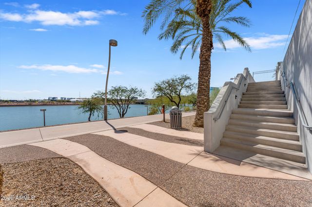 945 E PLAYA DEL NORTE Drive 1019, Tempe, AZ 85288