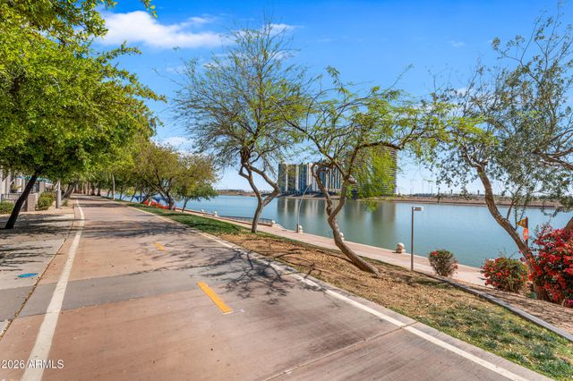 945 E PLAYA DEL NORTE Drive 1019, Tempe, AZ 85288