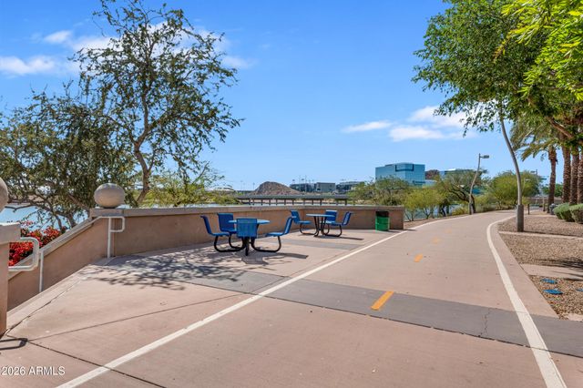 945 E PLAYA DEL NORTE Drive 1019, Tempe, AZ 85288