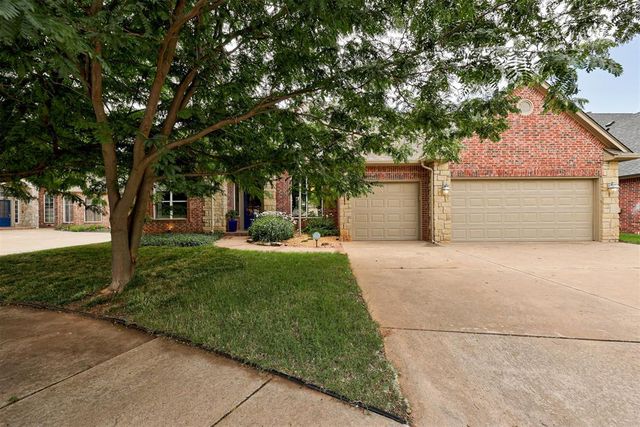 4309 Whirlaway, Edmond, OK 73025