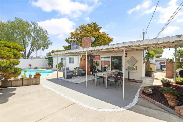 5890 Los Arcos, Buena Park, CA 90620
