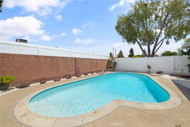 5890 Los Arcos, Buena Park, CA 90620