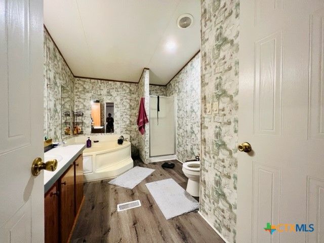 140 Carrie Street, Port O'connor, TX 77982