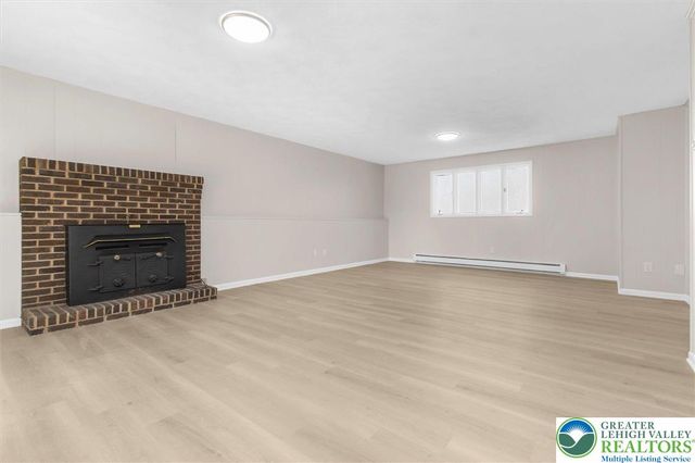 1290 Country Club, Lower Macungie Twp, PA 18106