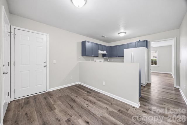 5194 Brooktree Drive, Charlotte, NC 28208