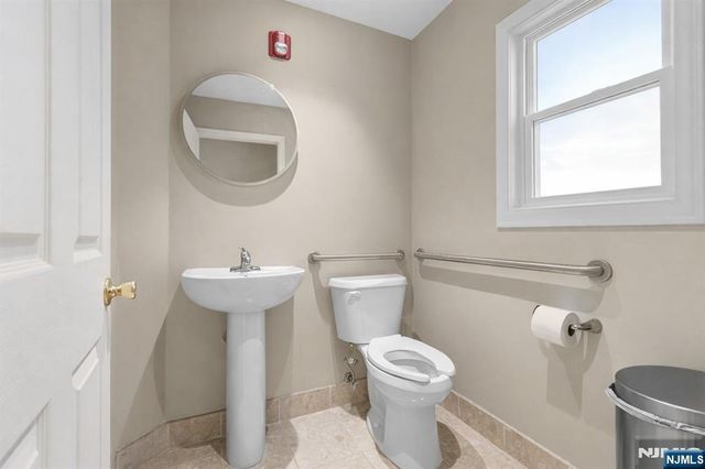 1618 Parker Avenue, Fort Lee, NJ 07024