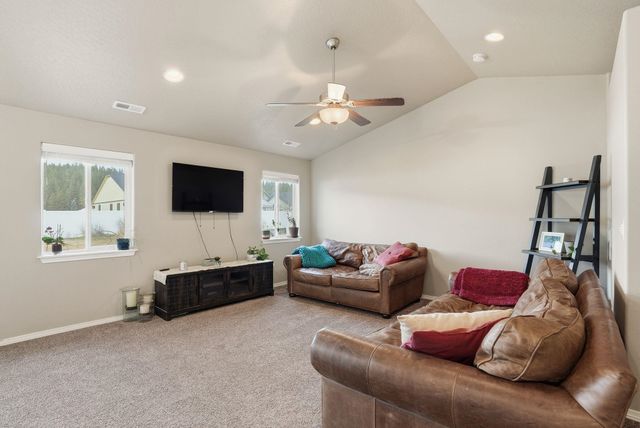 12917 E Wabash Ct, Spokane Valley, WA 99216